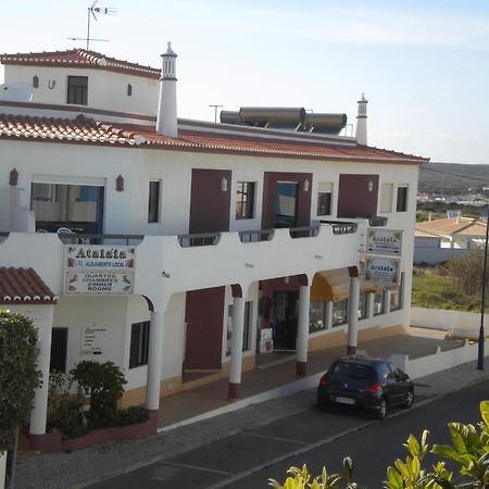 Apartamentos E Quartos Atalaia Sagres Exteriör bild
