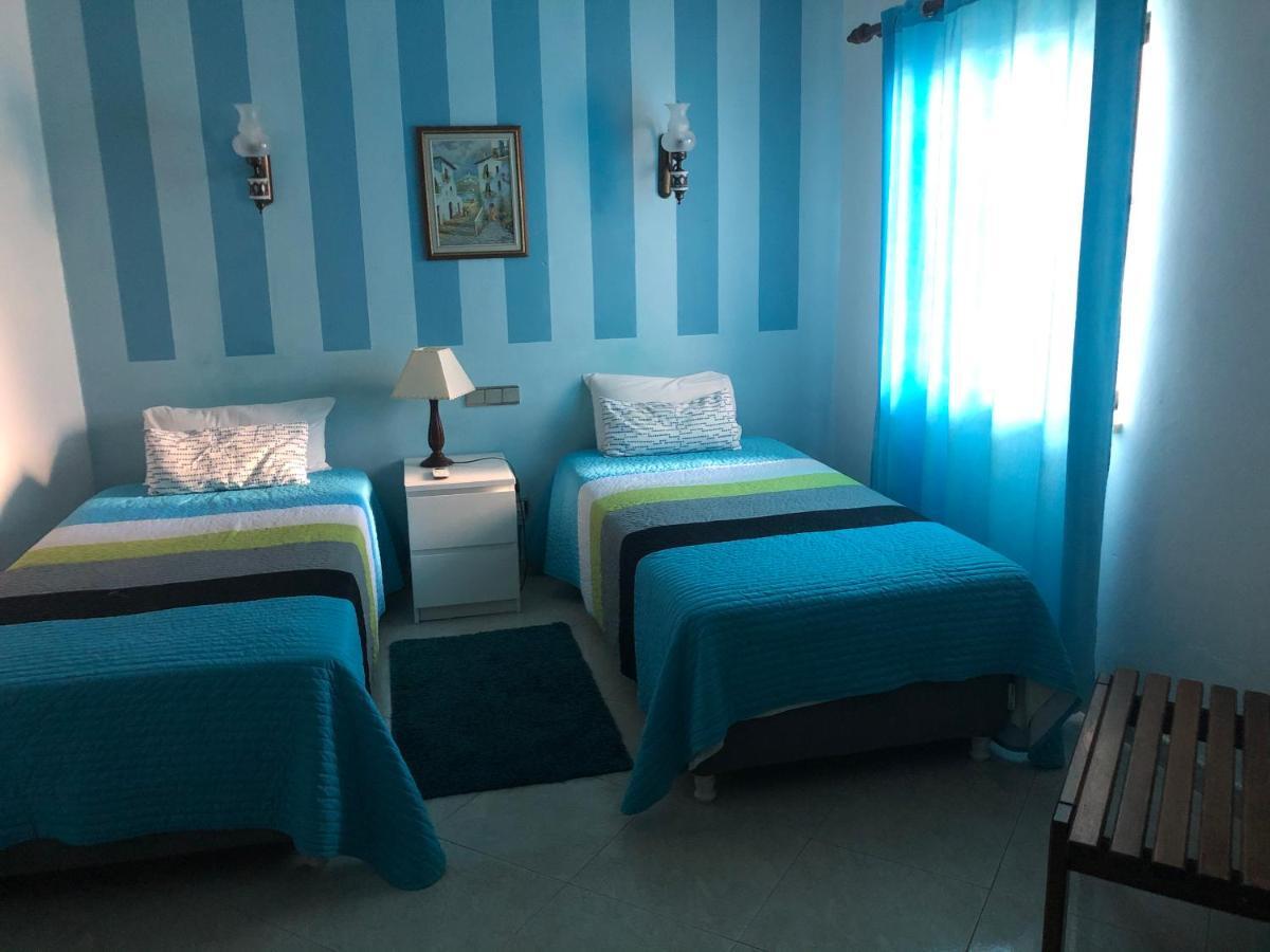Apartamentos E Quartos Atalaia Sagres Exteriör bild